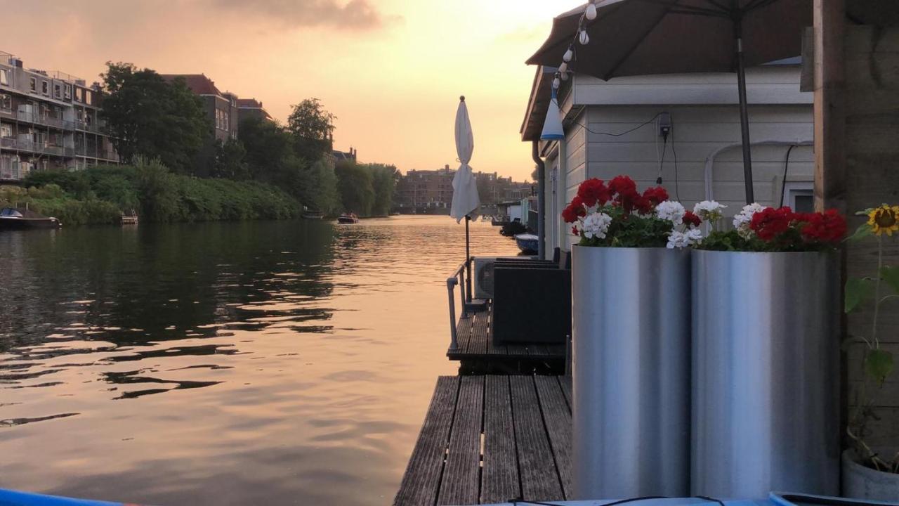 Luxury Studio On Robs Houseboat Special For Couples Amsterdam Buitenkant foto
