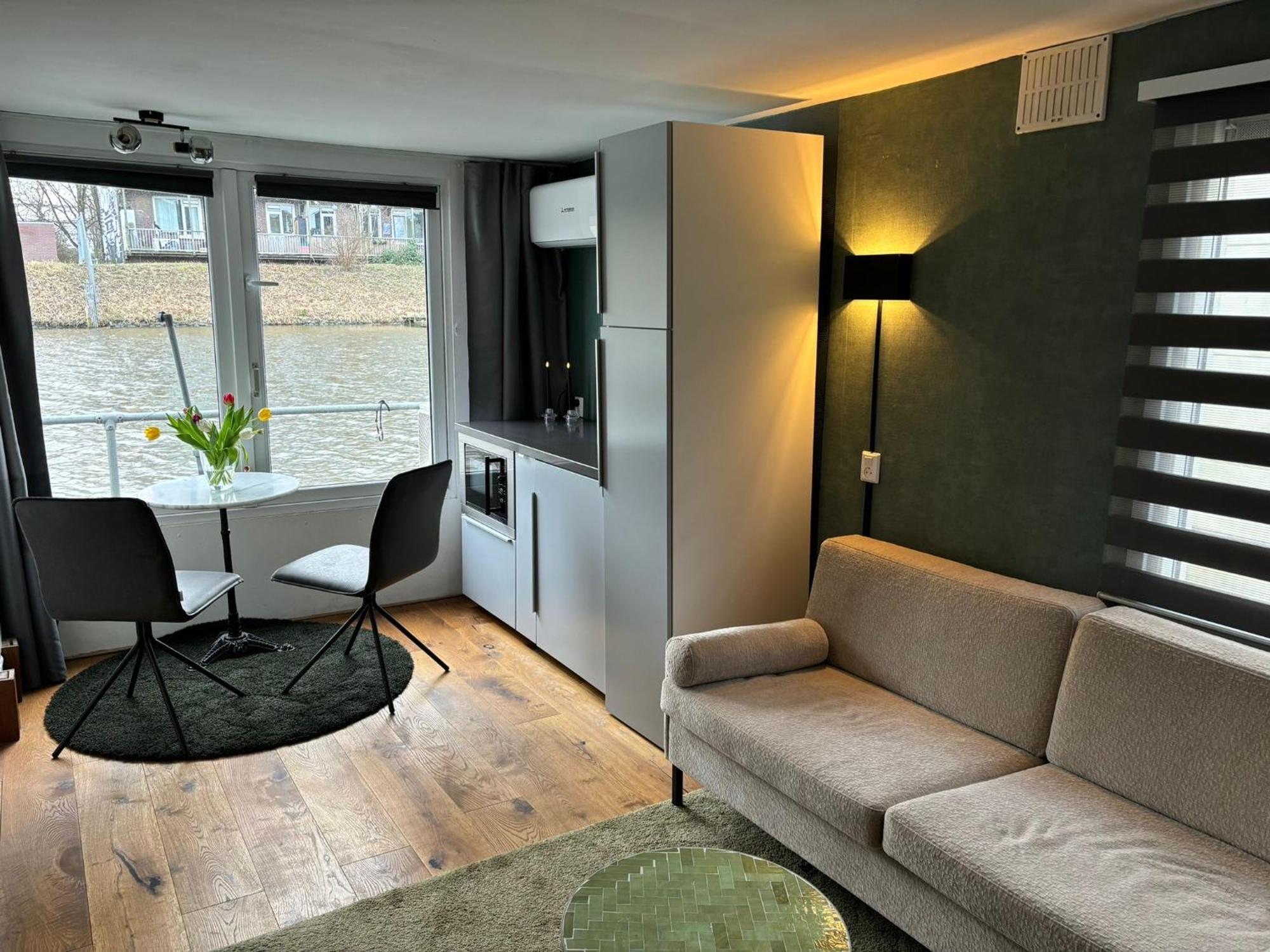 Luxury Studio On Robs Houseboat Special For Couples Amsterdam Buitenkant foto